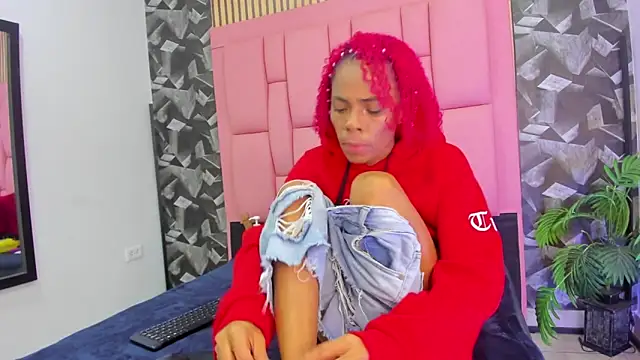 Brithanyslim online show from 01-16-26, 07:29