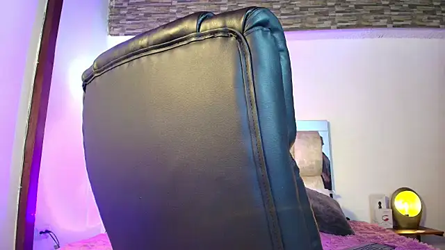 dakota Robbins  online show from 02-09-25, 11:36