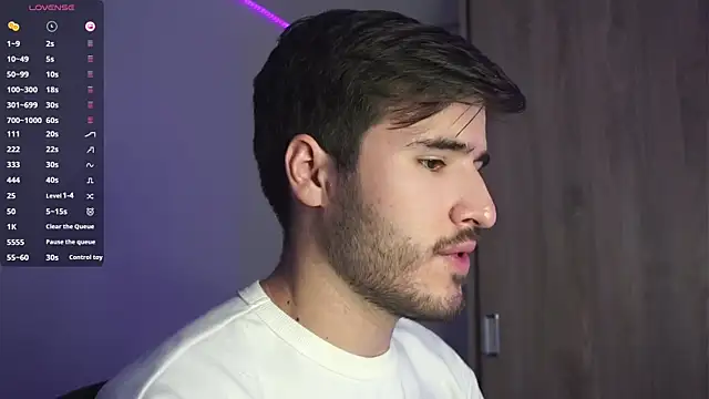 Tony Wylie online show from 01-10-25, 05:56