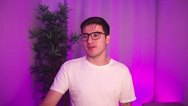 Tony Wylie online show from 11-12-25, 11:10