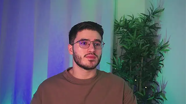 Tony Wylie online show from 03-27-26, 03:34