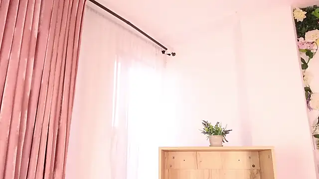 justnala  online show from 09-25-25, 01:48