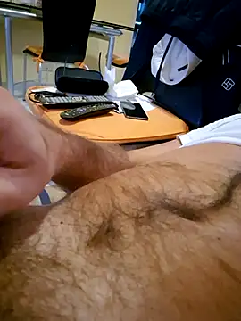 Snapshot of 1talianBeutifulCock chatting on 02-15-25, 04:12 1talianBeutifulCock online show from 02-15-25, 04:12