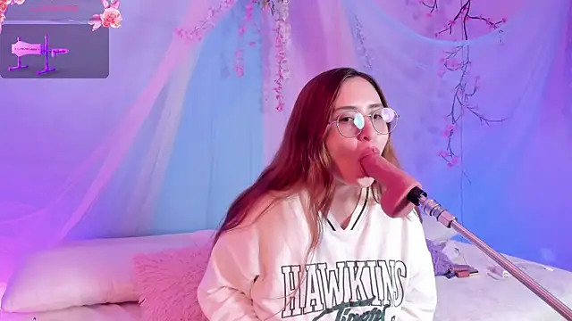 centaurigirl online show from 08-09-26, 04:06