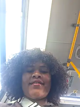 DANIELA MICHEL online show from 02-01-25, 12:47