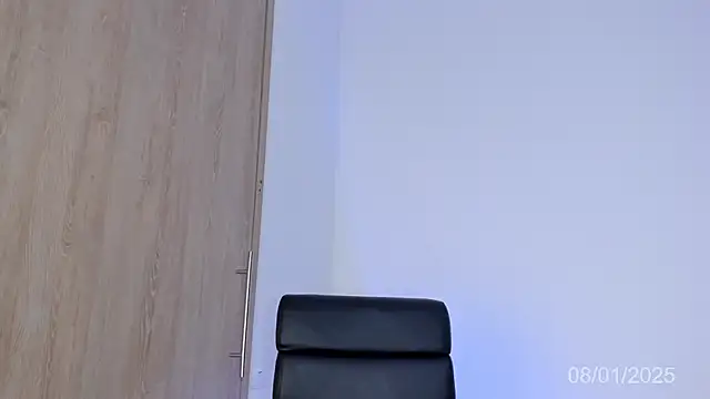 sarah pierce online show from 01-09-25, 04:08