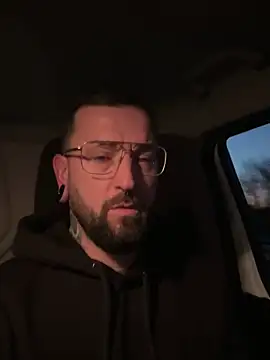 Snapshot of _Haptic_ chatting on 01-20-25, 06:21 Haptic online show from 01-20-25, 06:21