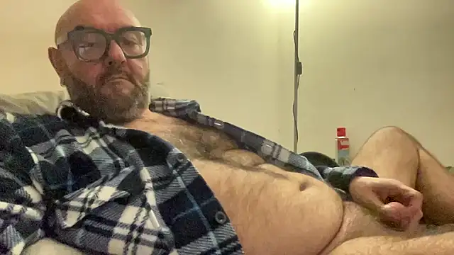 Snapshot of MM7026 chatting on 12-08-24, 11:14 MM7026 online show from 12-08-24, 11:14