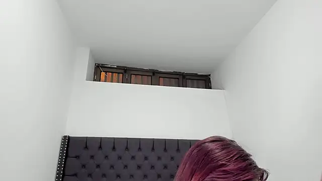 AlliceRosero online show from 12-06-24, 05:09