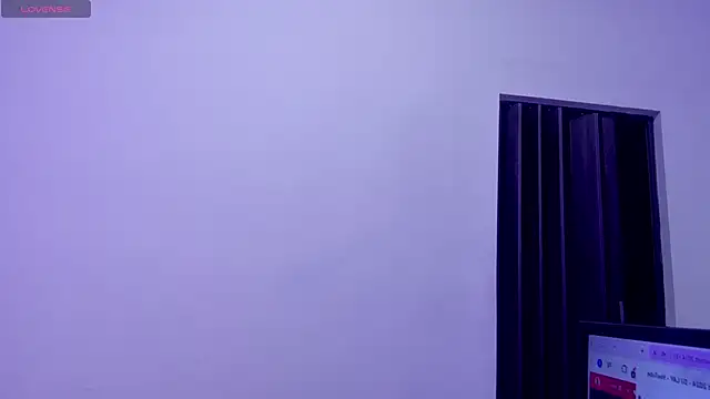 AlliceRosero online show from 12-07-24, 05:15