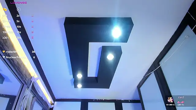 AlliceRosero online show from 03-11-25, 05:16