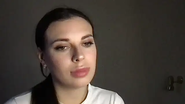 Snapshot of MoonriseGoddess chatting on 03-14-26, 03:39 MoonriseGoddess online show from 03-14-26, 03:39