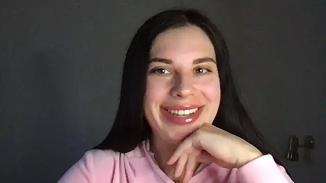Snapshot of MoonriseGoddess chatting on 03-17-26, 03:04 MoonriseGoddess online show from 03-17-26, 03:04
