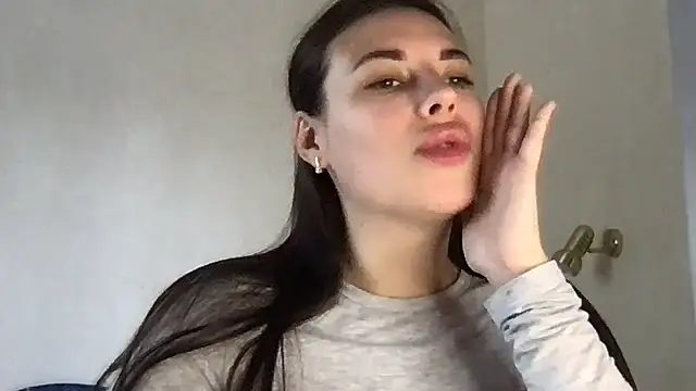 Snapshot of MoonriseGoddess chatting on 04-29-26, 07:56 MoonriseGoddess online show from 04-29-26, 07:56