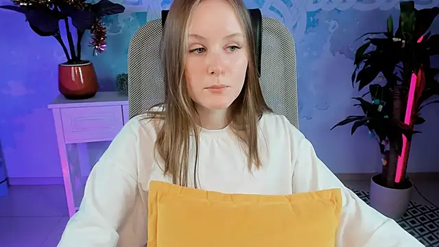 VivienLeeigh online show from 01-08-25, 07:24