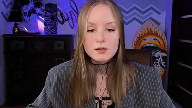 VivienLeeigh online show from 02-23-25, 03:18