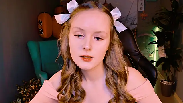 VivienLeeigh online show from 09-14-25, 09:08