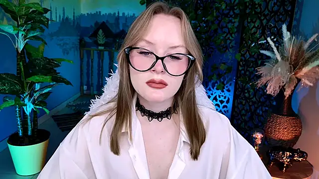 VivienLeeigh online show from 06-27-26, 05:12