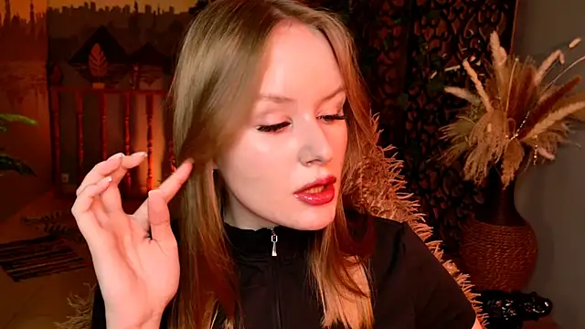 VivienLeeigh online show from 07-03-26, 05:58