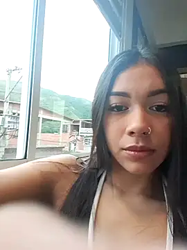 MiaOconner online show from 03-21-25, 11:55