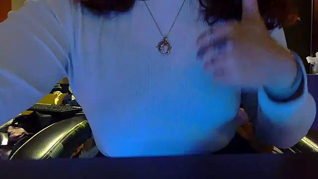 Snapshot of Psychosweety chatting on 09-24-25, 07:17 Psychosweety online show from 09-24-25, 07:17