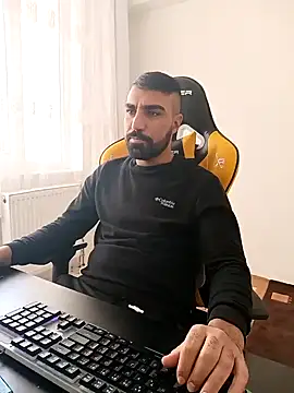 SertSikici022 online show from 12-17-24, 11:39