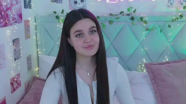 Snapshot of RihannaRose chatting on 01-25-25, 10:50 RihannaRose online show from 01-25-25, 10:50