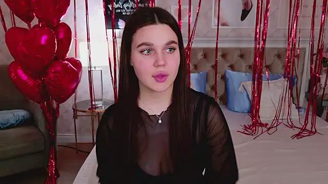 Snapshot of RihannaRose chatting on 02-11-25, 07:48 RihannaRose online show from 02-11-25, 07:48