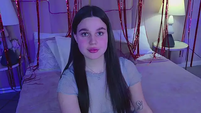 Snapshot of RihannaRose chatting on 02-12-25, 10:15 RihannaRose online show from 02-12-25, 10:15