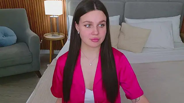 Snapshot of RihannaRose chatting on 03-20-25, 11:34 RihannaRose online show from 03-20-25, 11:34