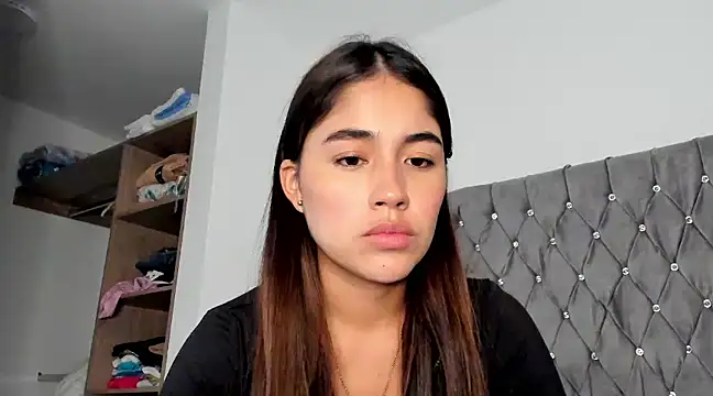 Snapshot of AriaMontgomery chatting on 12-14-24, 02:56 AriaMontgomery online show from 12-14-24, 02:56