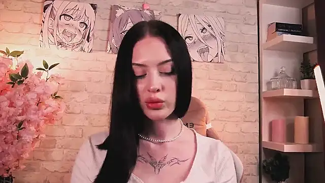 Snapshot of StellaryShy chatting on 12-12-24, 02:22 StellaryShy online show from 12-12-24, 02:22