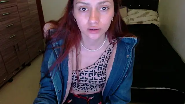 holy juli online show from 05-27-26, 03:36