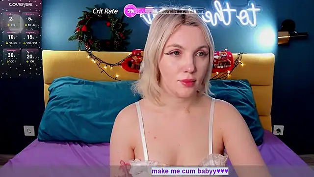 Fluffy Monica online show from 12-13-24, 01:15
