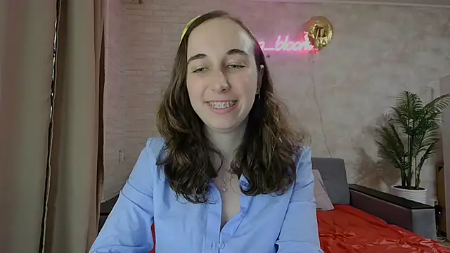 Anika bloom online show from 03-04-25, 08:13