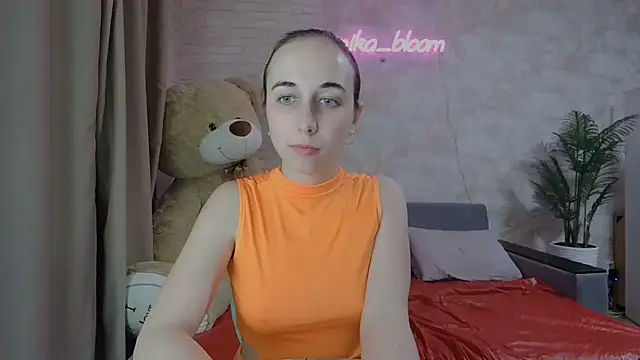 Anika bloom online show from 03-11-25, 03:37