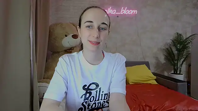 Anika bloom online show from 03-21-25, 07:55