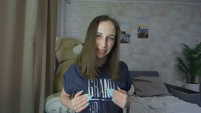 Anika bloom online show from 10-29-25, 11:01