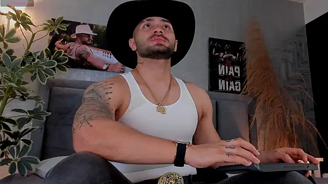 JeanColleman online show from 09-13-25, 03:39