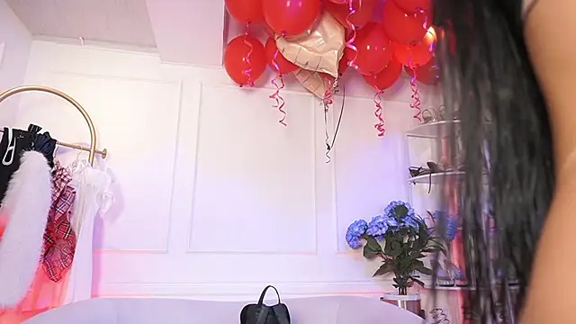 elasummer online show from 02-19-26, 12:34