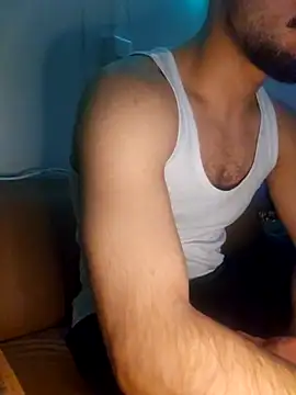 Snapshot of Amir334_ chatting on 09-24-25, 10:35 Amir334 online show from 09-24-25, 10:35