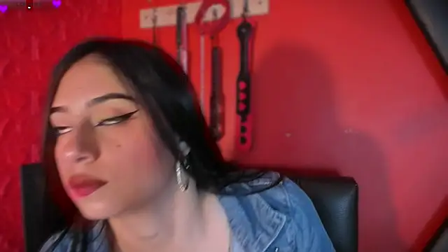 Monttserratt online show from 03-31-26, 03:34