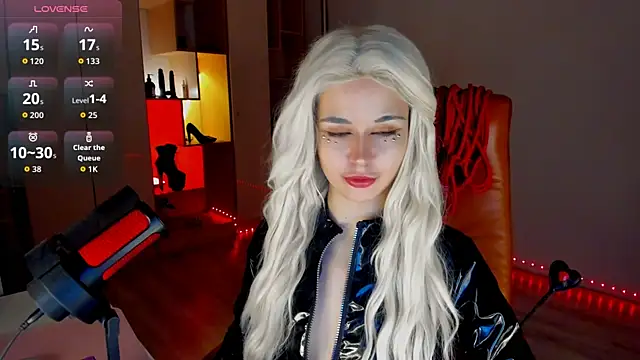 mollyposhh online show from 03-11-26, 06:03