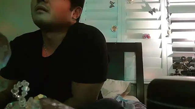 Snapshot of cloudyspun chatting on 11-24-25, 10:15 cloudyspun online show from 11-24-25, 10:15