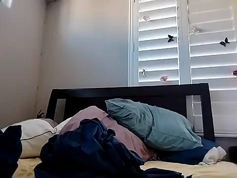 Snapshot of cloudyspun chatting on 02-21-26, 08:32 cloudyspun online show from 02-21-26, 08:32