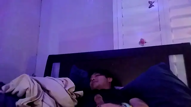 Snapshot of cloudyspun chatting on 03-02-26, 08:32 cloudyspun online show from 03-02-26, 08:32