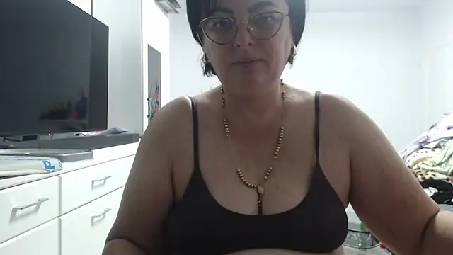 Amandamuller1982 online show from 10-23-25, 10:41