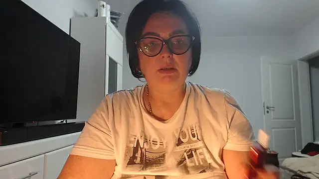 Amandamuller1982 online show from 07-26-26, 06:37