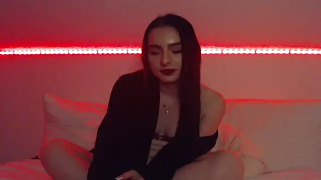Snapshot of AdelinaAlia chatting on 02-22-25, 11:35 AdelinaAlia online show from 02-22-25, 11:35