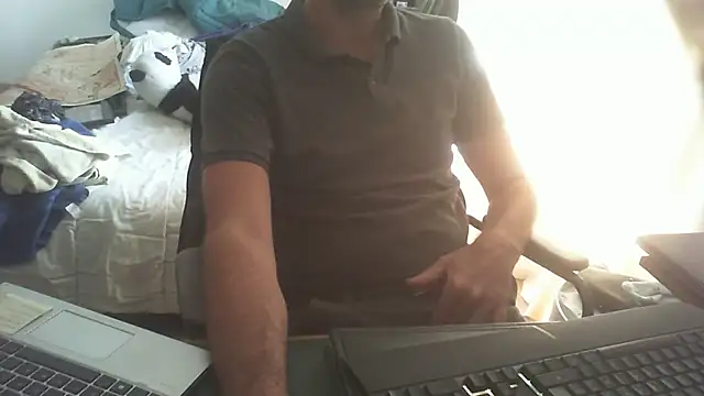 Snapshot of shyfrenchcock1 chatting on 07-17-26, 09:16 shyfrenchcock1 online show from 07-17-26, 09:16